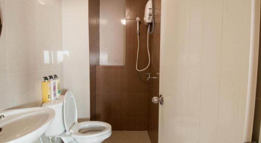 Alameda Suites Hotel Бангкок Экстерьер фото